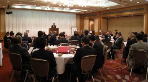 1-20120220_keizaijinclub.JPG
